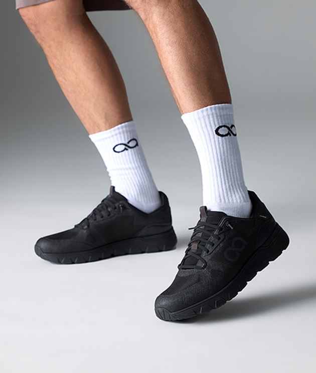 tenhaag stormhaag WP sneaker in black