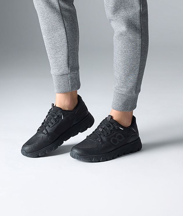 tenhaag stormhaag WP sneaker in black