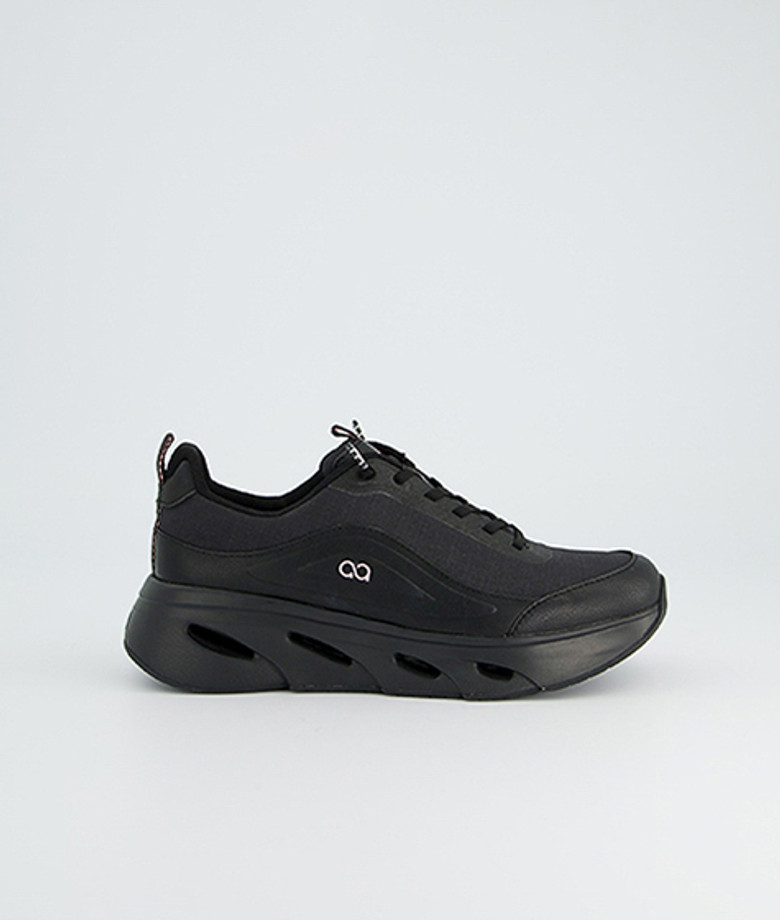 tenhaag bighaag sneaker in black