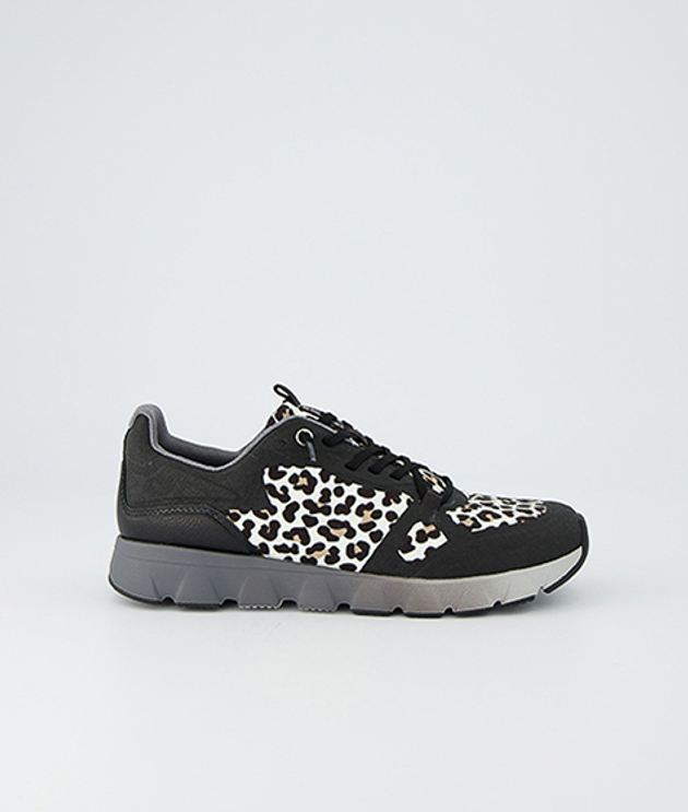tenhaag wildhaag sneaker in black