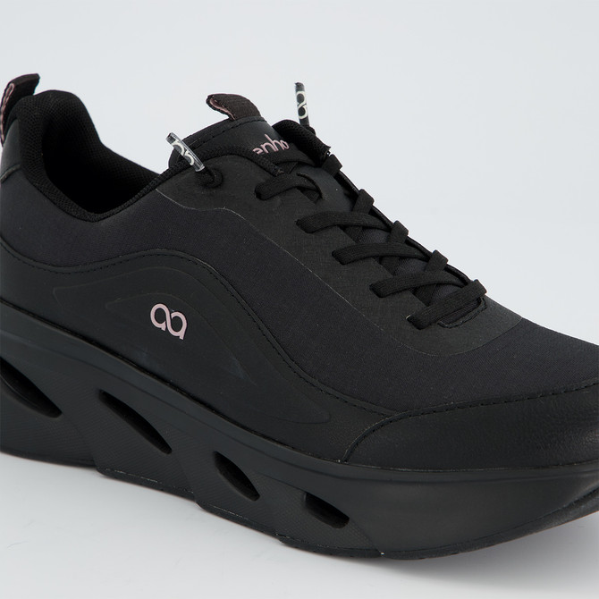 tenhaag 0013 - Black