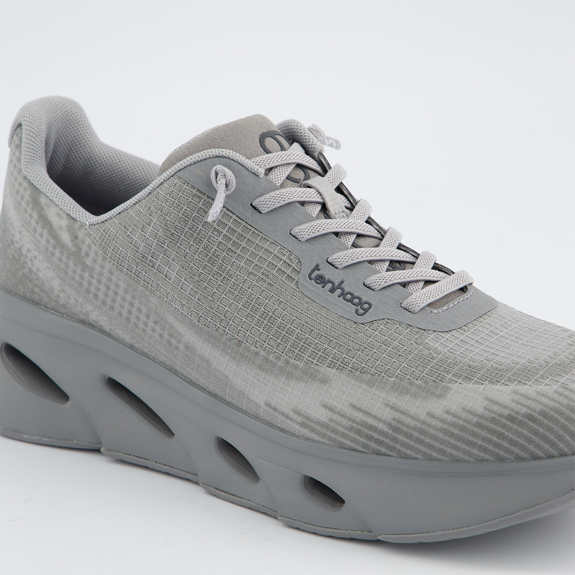 tenhaag 0005 - Gray / MINERAL